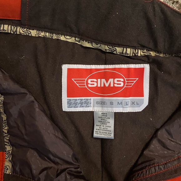 Simms Red Cargo Snow Pants with Big Utility Pockets SZ Large - Picture 2 of 6